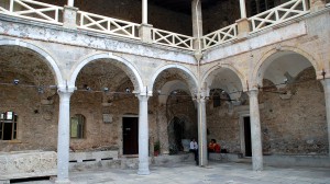 Courtyard of Mitropolis church, Mistra 
