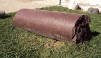 Porphyry column 